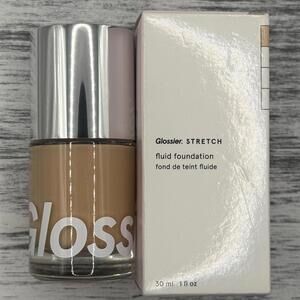 Glossier Stretch Fluid Foundation LIGHT 4 CLAIR 4 Full Size, Brand New in Box